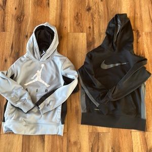 Boys sweatshirts size Med Nike Jumpman